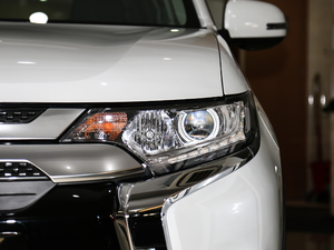 20192.0L (q) V (x)(ji)^