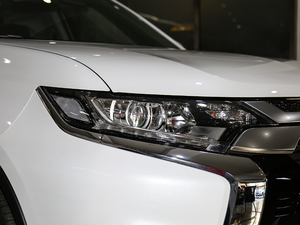 20192.0L (q) V (x)(ji)^