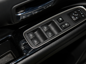 20192.0L 򌕳 V п؅^