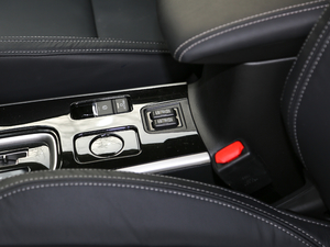 20192.4L (q)а (gu)V п؅^(q)