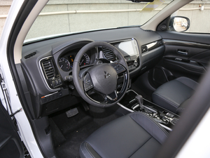 20192.4L (q)а (gu)V п؅^(q)