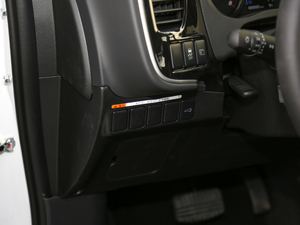 20192.4L (q)а (gu)V п؅^(q)