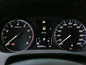 20192.4L (q)а (gu)V п؅^(q)