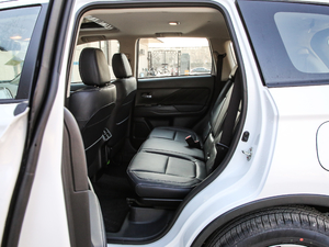 20192.0L 򌕳 7 V ſg