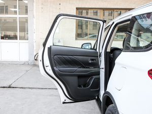 20192.0L 򌕳 7 V ܇T