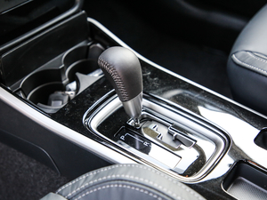 20192.0L 򌕳 7 V QU