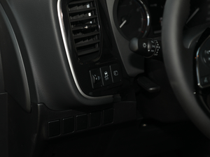 20192.0L 򌕳 V п؅^(q)