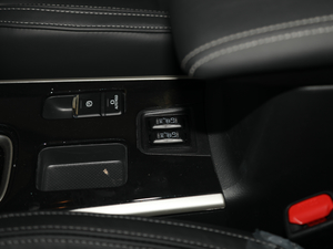 20192.0L 򌕳 V п؅^(q)