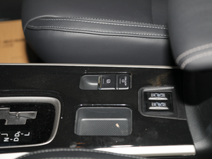 20192.0L 򌕳 V п؅^(q)