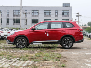 2019款2.0L 两驱畅享版 国V 正侧（左）