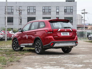 2019款2.0L 两驱畅享版 国V 左后45度