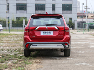 2019款2.0L 两驱畅享版 国V 正后	