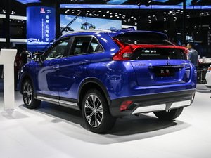 2019款1.5T CVT两驱梦想版 国VI 左后45度