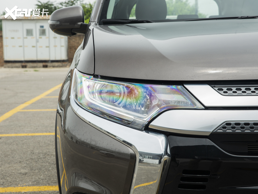 2020W{(ln) 2.0L (q) 5