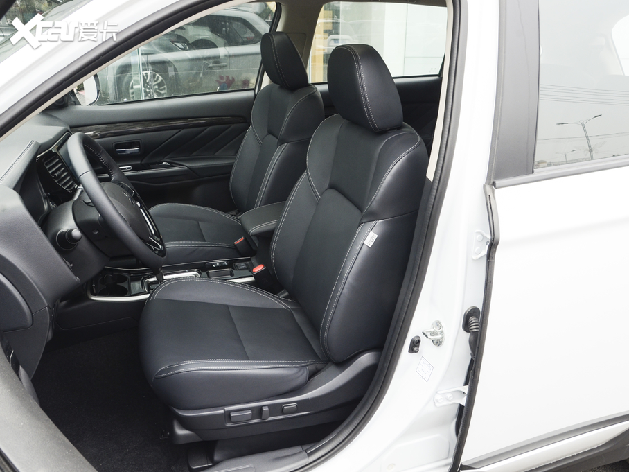 2020W{(ln) 2.0L (q) 7