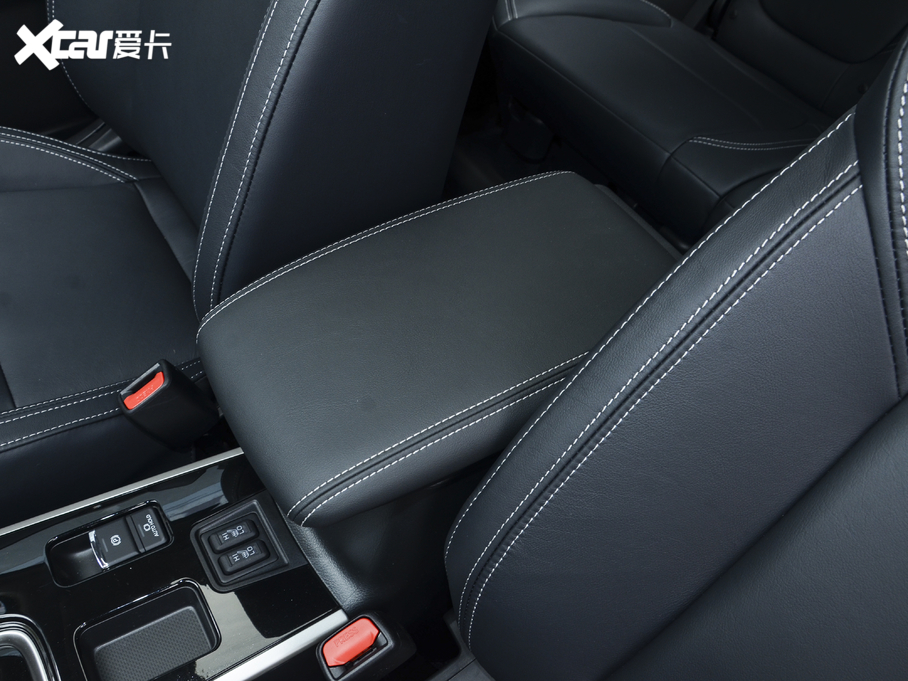 2020W{(ln) 2.0L (q) 7