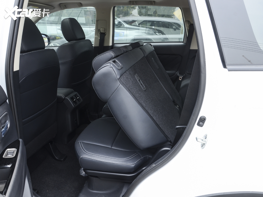 2020W{(ln) 2.0L (q) 7