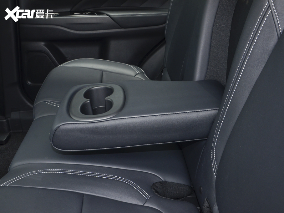 2020W{(ln) 2.0L (q) 7