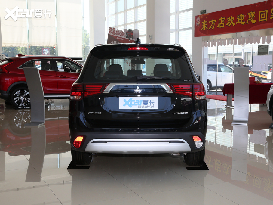 2020W{(ln) 2.4L (q) 5