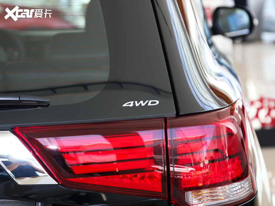 2020W{(ln) 2.4L (q) 5