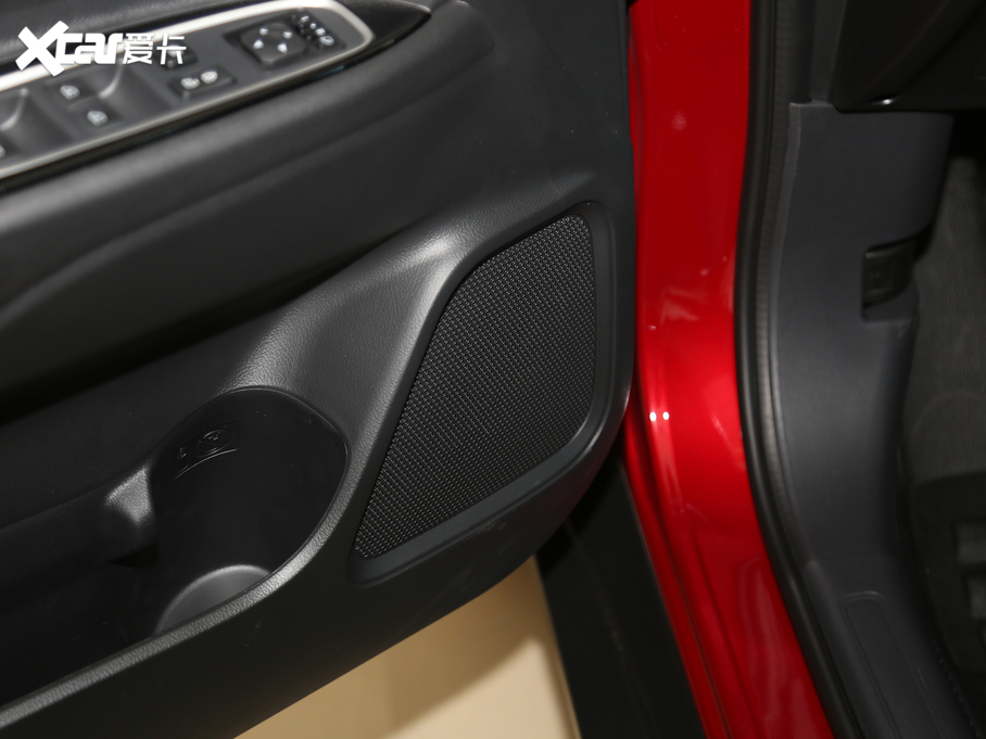 2020W{(ln) 2.0L (q) 5