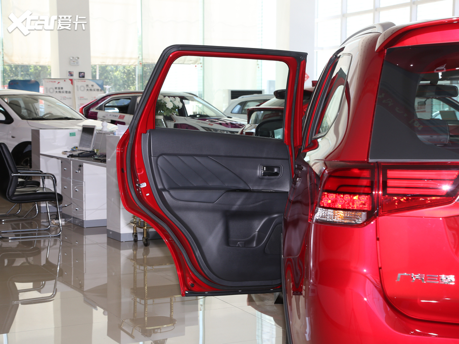 2020W{(ln) 2.0L (q) 5