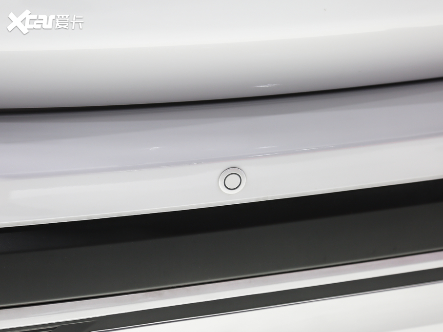 2020W{(ln) 2.4L (q) 7