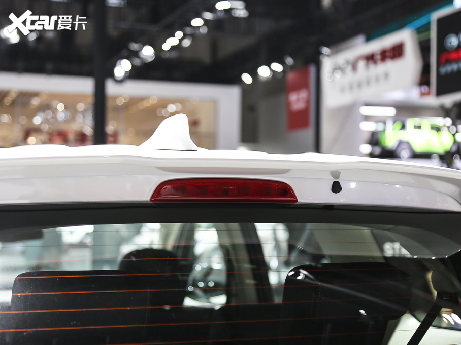 2020W{(ln) 2.4L (q) 7