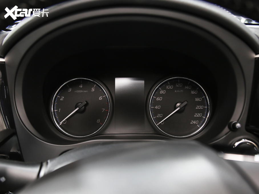 2020W{(ln) 2.4L (q) 7