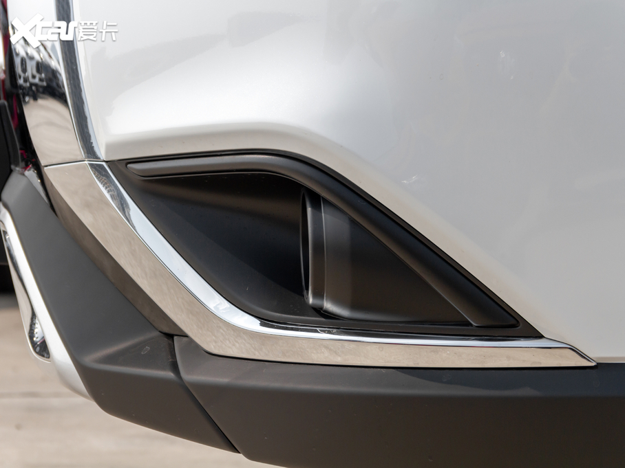 2020W{ 2.0L 򌕳а 5