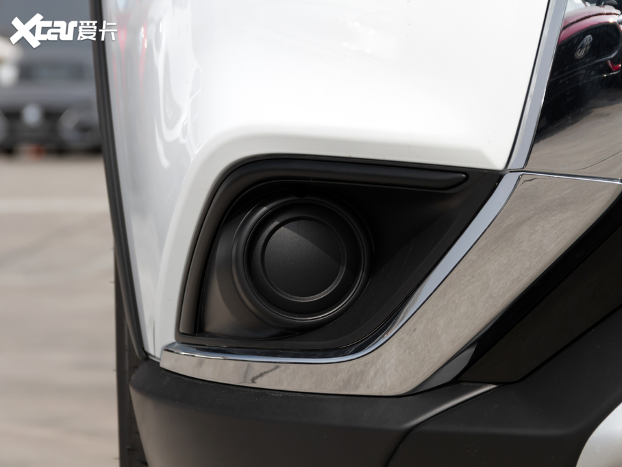 2020W{ 2.0L 򌕳а 5