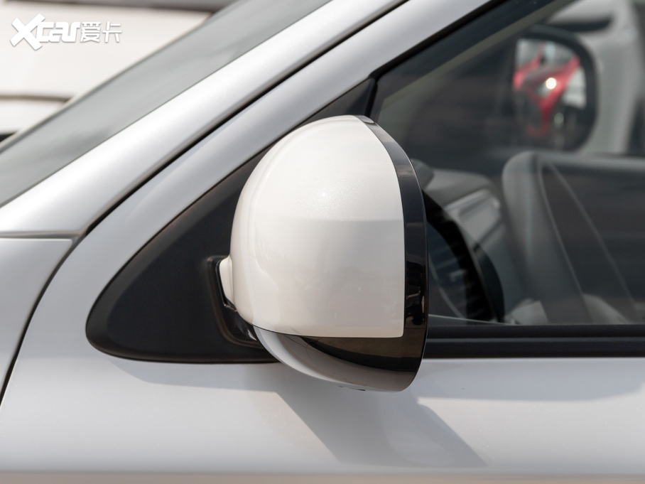 2020W{(ln) 2.0L (q)а 5