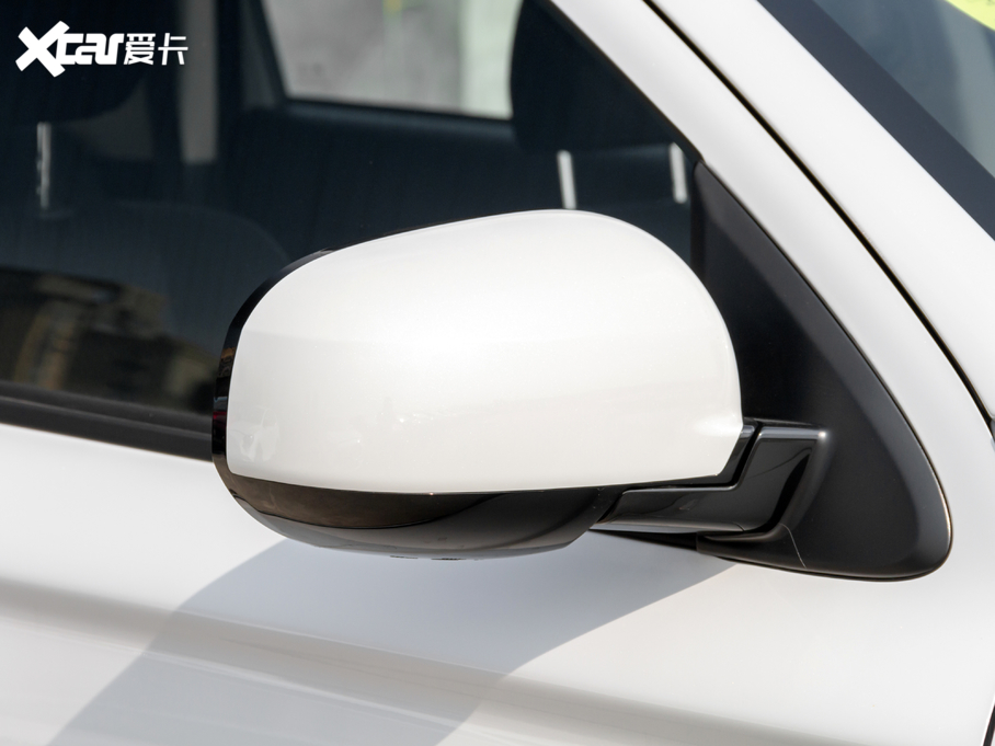 2020W{ 2.0L 򌕳а 5