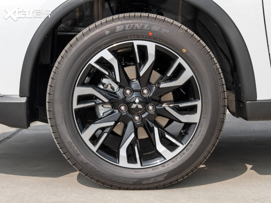 2020W{ 2.0L 򌕳а 5