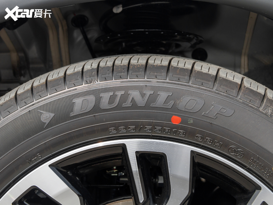 2020W{(ln) 2.0L (q)а 5