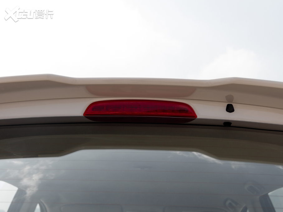 2020W{ 2.0L 򌕳а 5