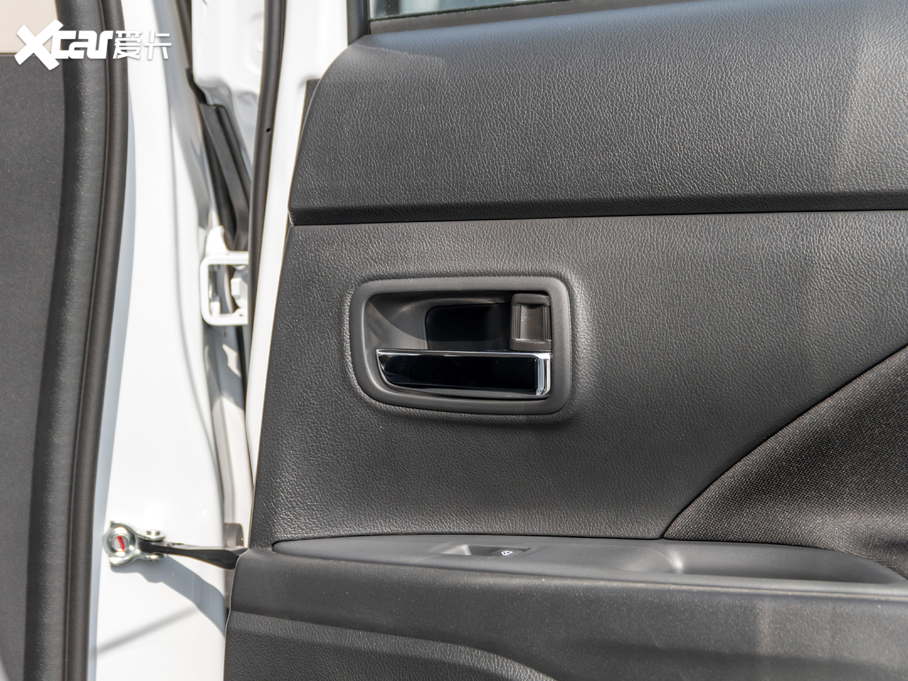 2020��W�{�� 2.0L ��򌕳�а� 5��