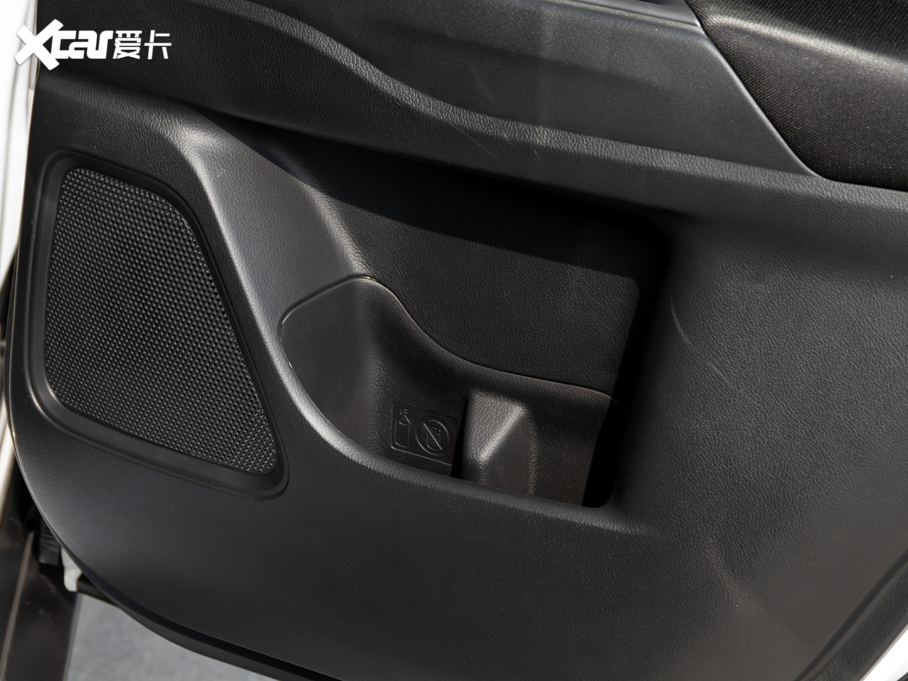 2020W{ 2.0L 򌕳а 5