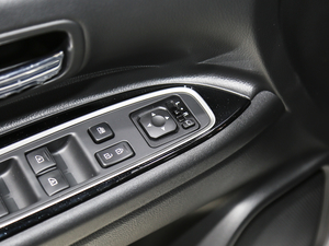 20202.4L (q) 7 п؅^(q)