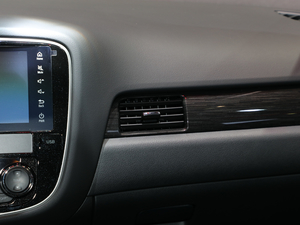 20202.4L (q) 5 п؅^(q)