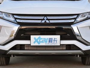 2021款1.5T CVT两驱信念版 中网