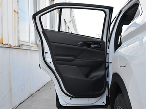 2021款1.5T CVT两驱信念版 左后车门