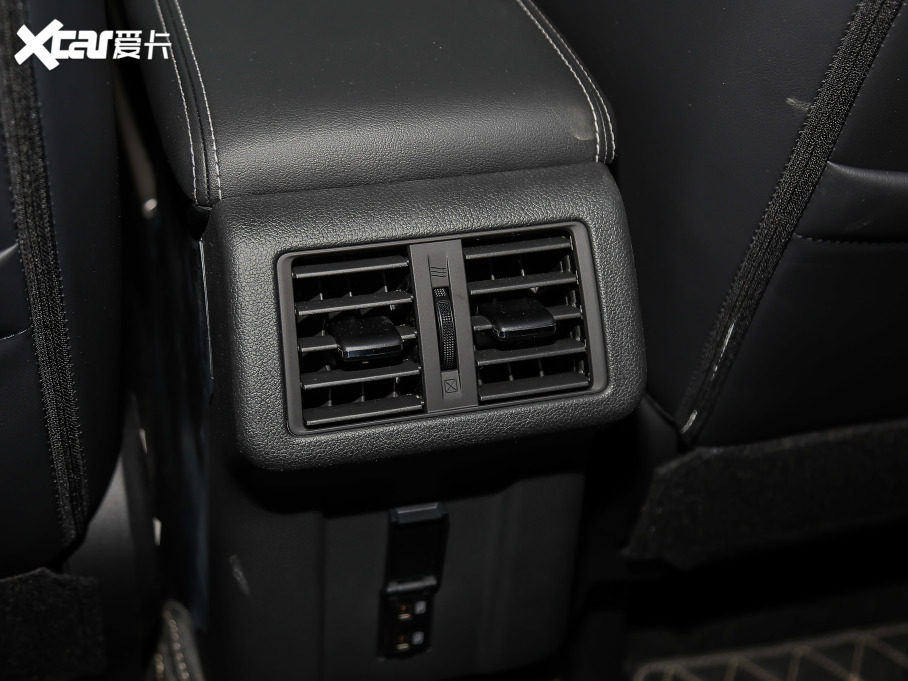 2021W{(ln) 2.4L (q) 7