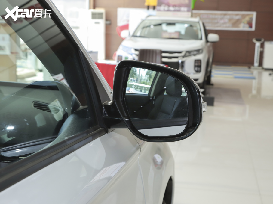 2021W{(ln) 2.0L (q) 5