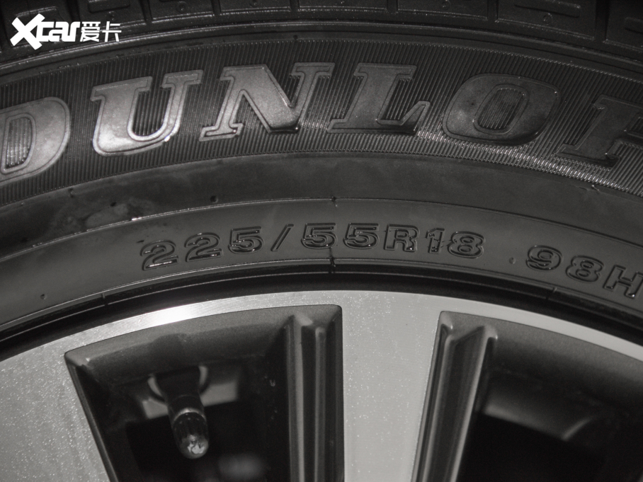 2021W{(ln) 2.0L (q)а 5