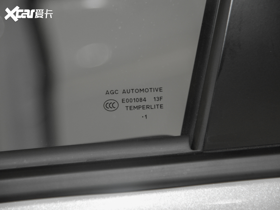 2021W{(ln) 2.0L (q)а 5