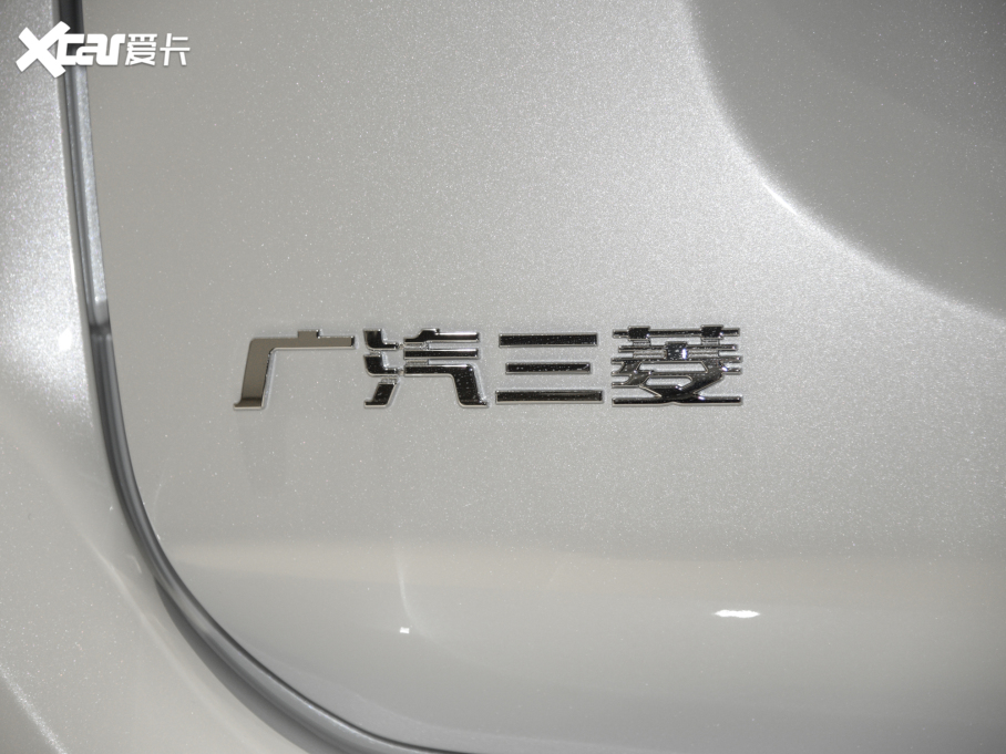 2021W{(ln) 2.0L (q)а 5