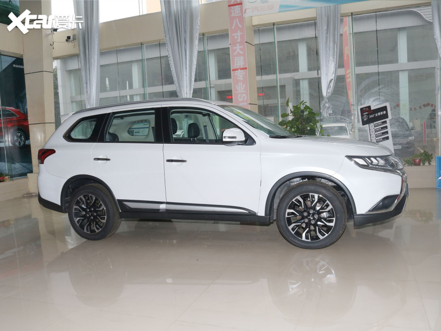 2021W{(ln) 2.4L (q) 5