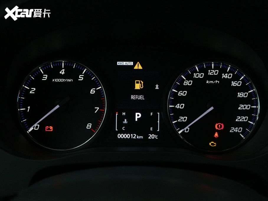 2021W{(ln) 2.4L (q) 5