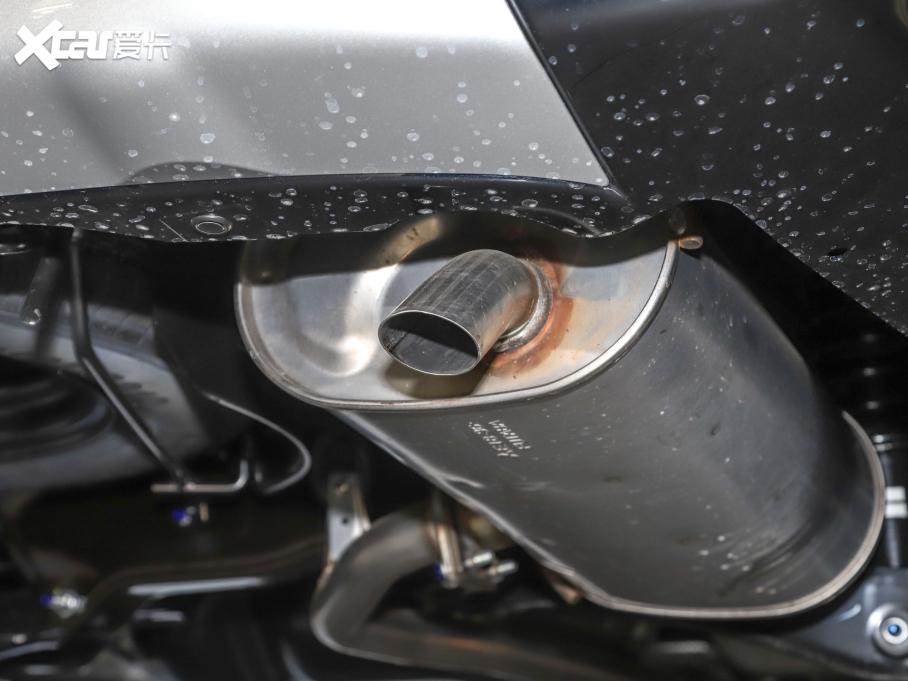 2021W{ Ŀ 2.0L 򌕳 7